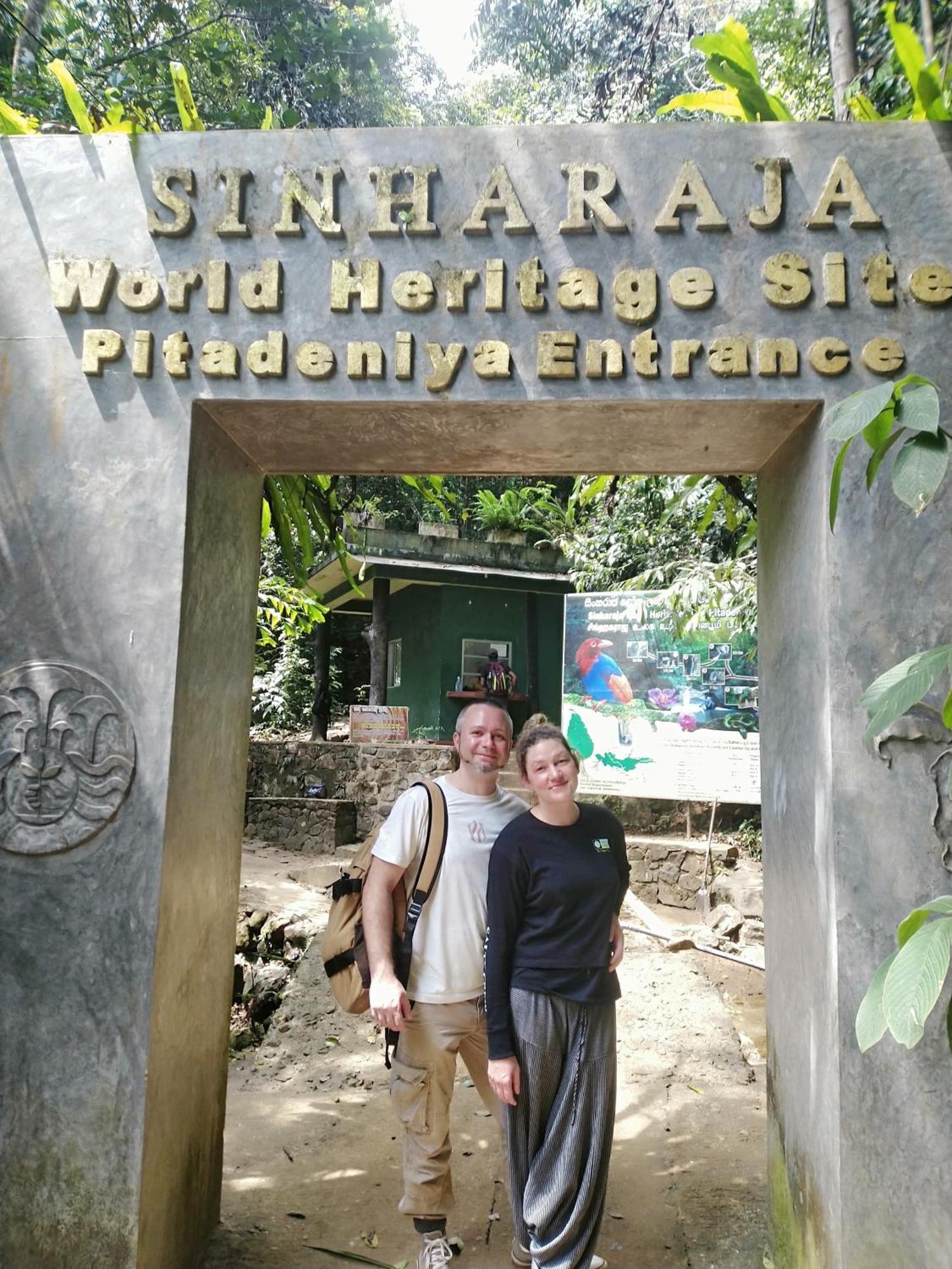 Sinharaja Riverside Deniyaya Buitenkant foto